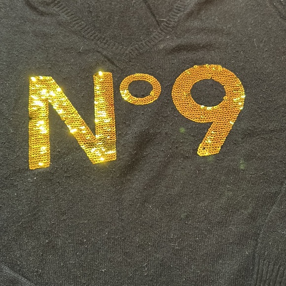 Wildfox White Label Black Sweater With No 9 On Front In Gold Sequins Size L - Picture 6 of 9